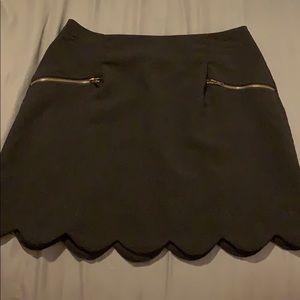 Scalloped skirt
